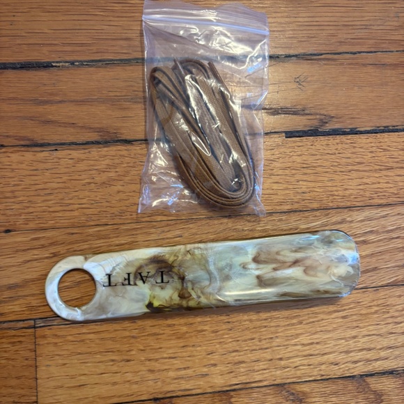 Taft Sneakers – Red Paisley/Size 42 – Never Worn / Brand New - Picture 6 of 6